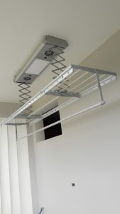 Có-nên-dùng-giàn-phơi-thông-minh-điều-khiển-từ-x