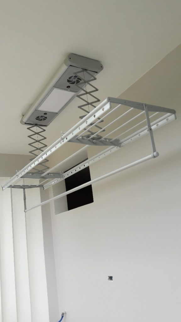 Có-nên-dùng-giàn-phơi-thông-minh-điều-khiển-từ-x